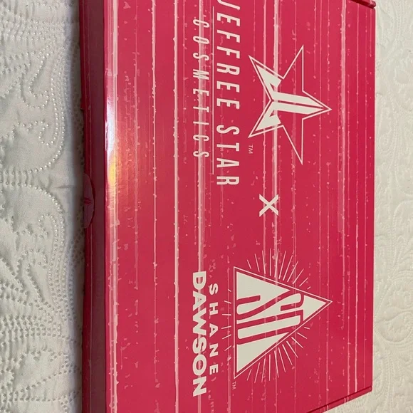 Jeffree Star Pink Piggy Hand Mirror